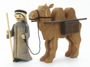 Treiber und Kamel mit Paket gebeizt 22 cm