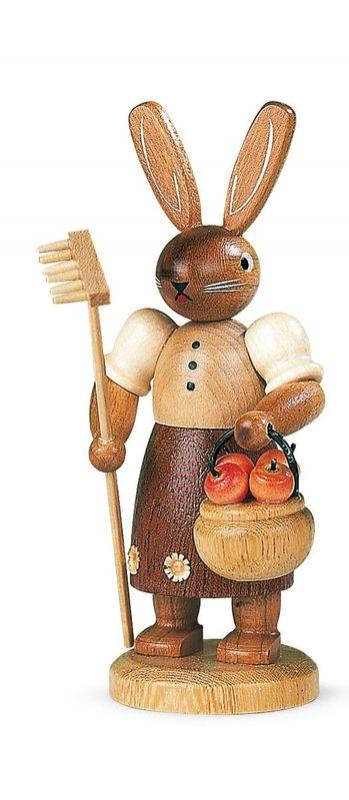 Osterhase Hasengärtnerin natur