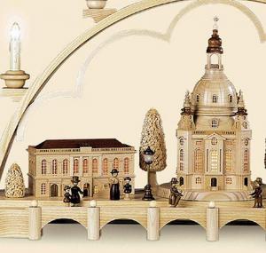 Schwibbogen Alt Dresden , komplett elektrisch beleuchtet 80 cm