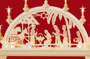 Schwibbogen Christgeburt im Haus mit Vorbeleuchtung