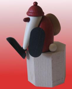 Weihnachtsmannn auf Kante/ tanzend